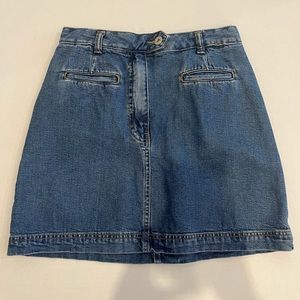 Size small denim skirt